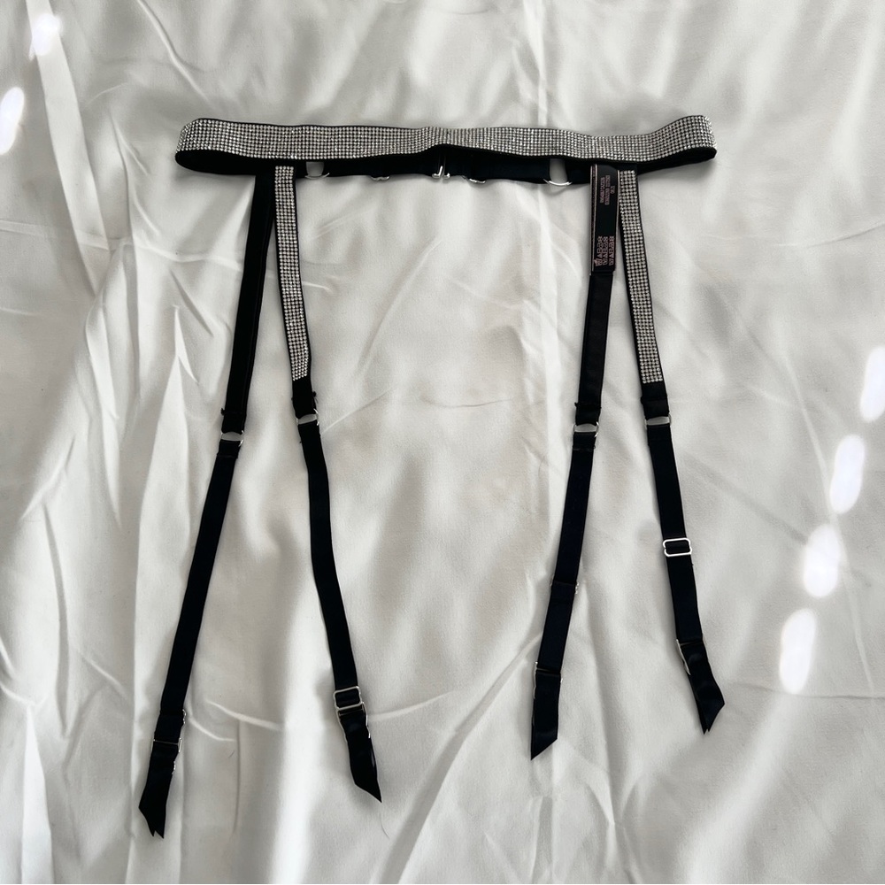 ❤️‍🔥 3 for $55 Sale ❤️‍🔥 Victoria’s Secret Garter Belt